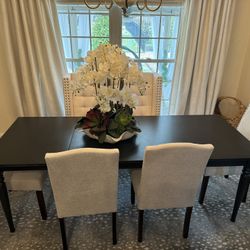 Dining Table Set