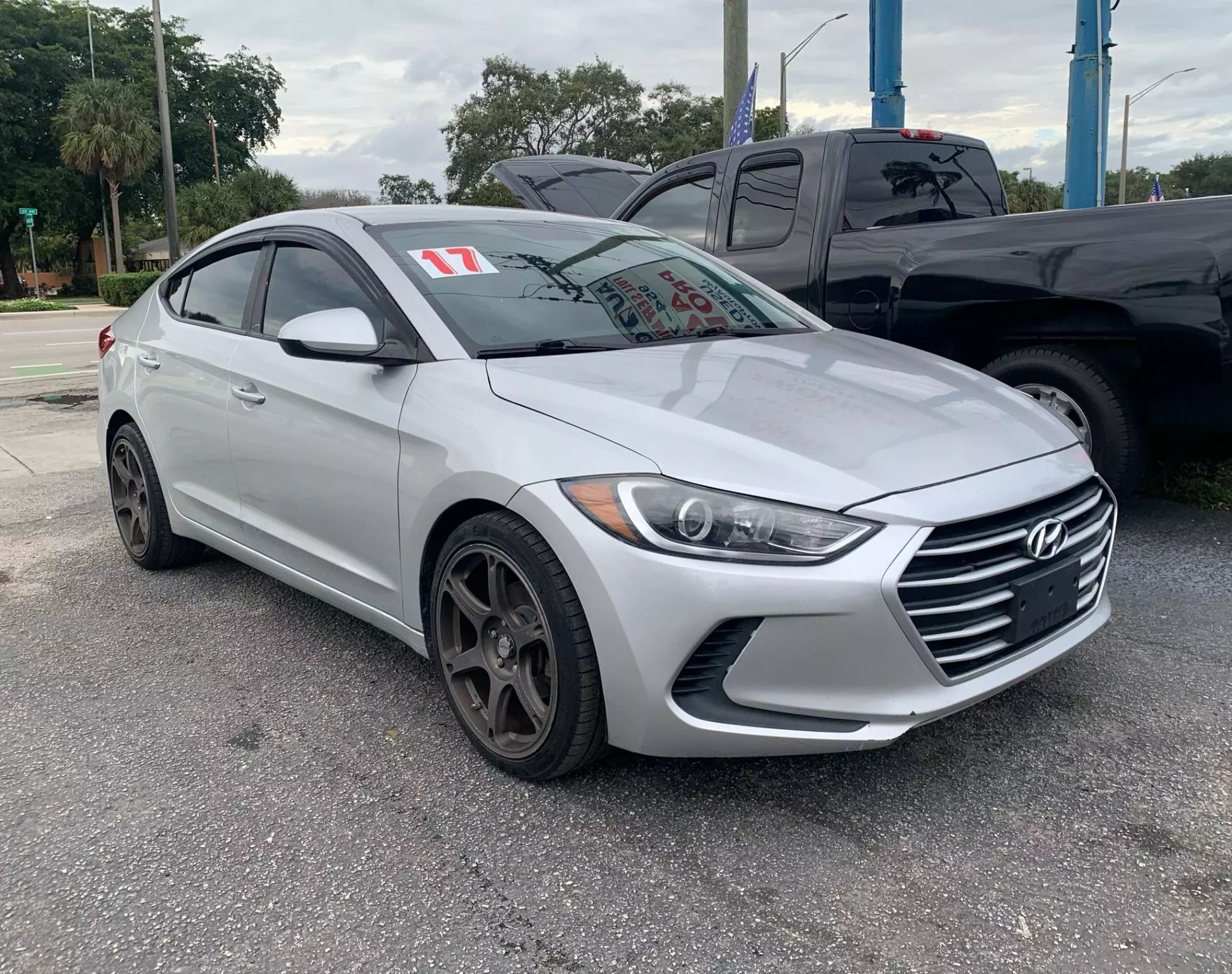 2017 Hyundai Elantra