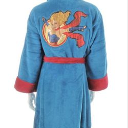 DC Comic Supergirl bomb shell