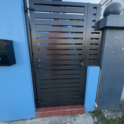 Horizontal Aluminum Gates Railing Fences Balcony Staircase 