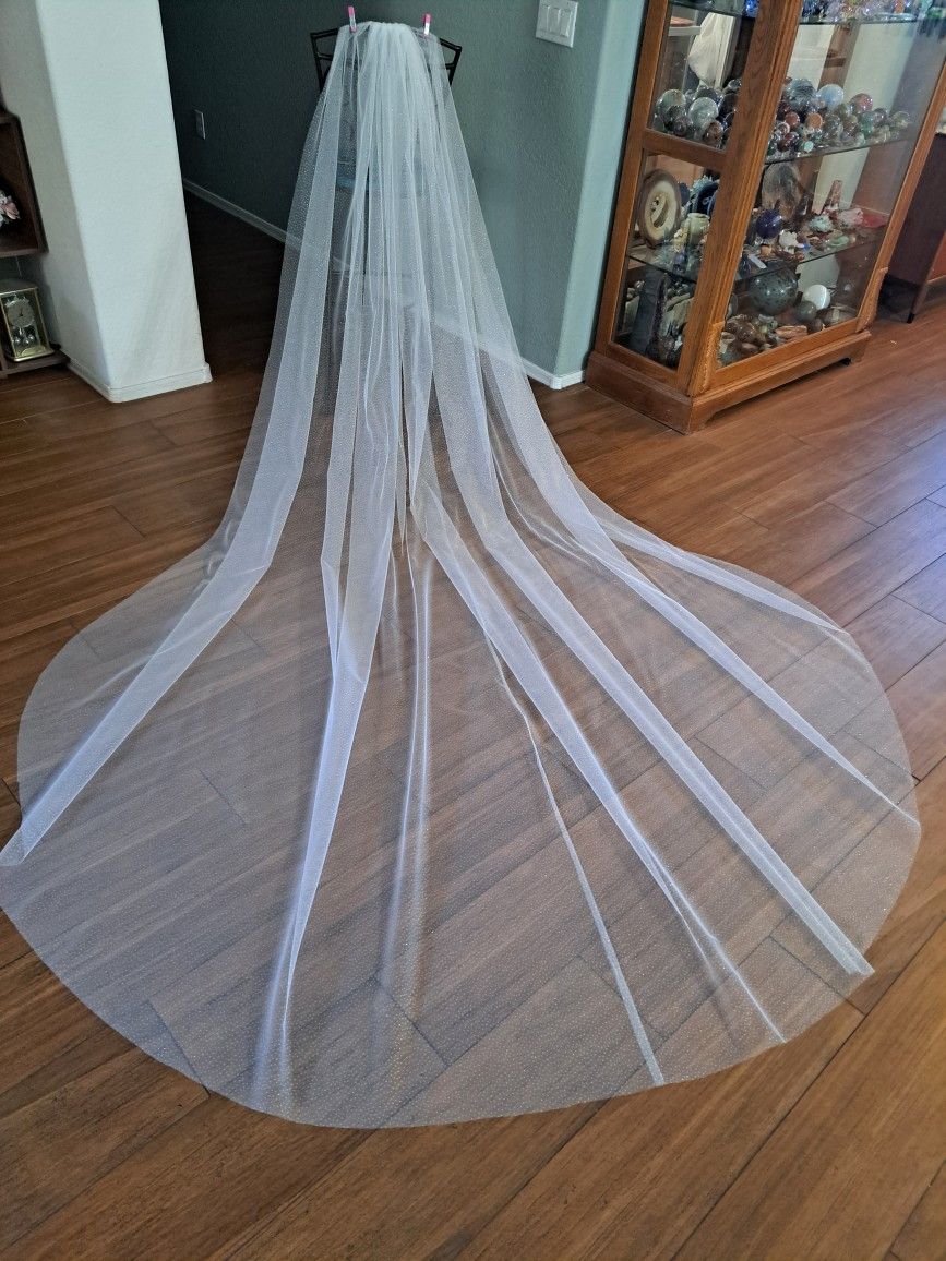 Beautiful new Wedding Veil Cathedral Length Ivory With Extra Wide Soft Shimmering Tulle