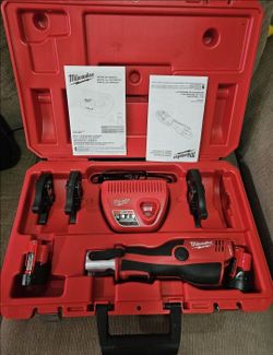 Milwaukee M12 Propress