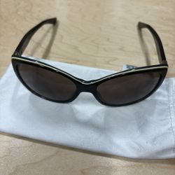 Ladies Oakley Sunglasses News Flash