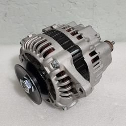 Alternator for Caterpillar CAT Skid Steer Loaders 236D 236D3 242D 242D3 80Amp V1