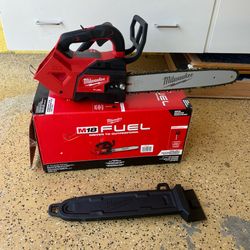 Milwaukee M18 FUEL 14 in. 18V Lithium-Ion Brushless Cordless Battery Top Handle Chainsaw (Tool Only)