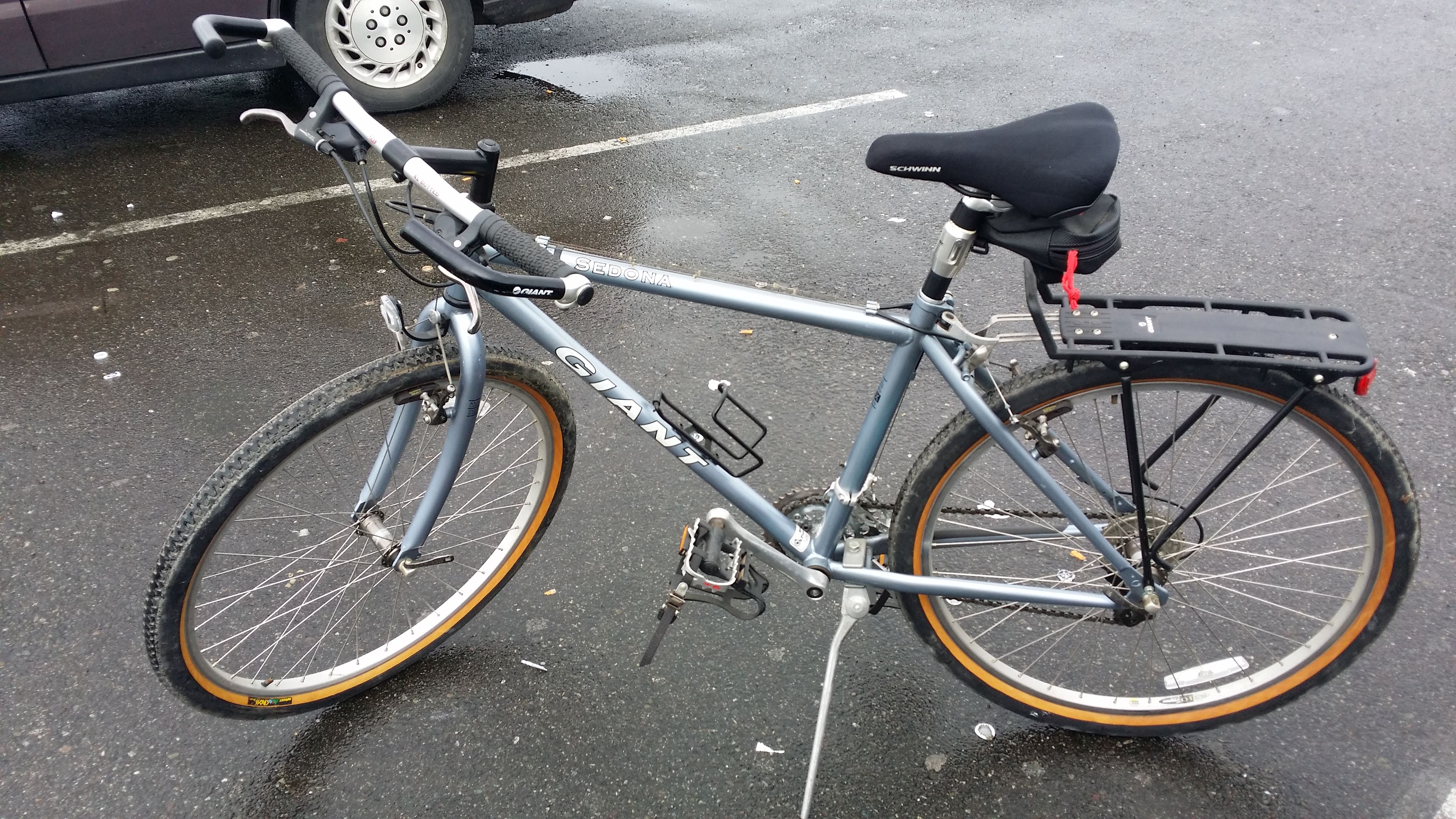 Giant Sedona Mountain Bike Commuter