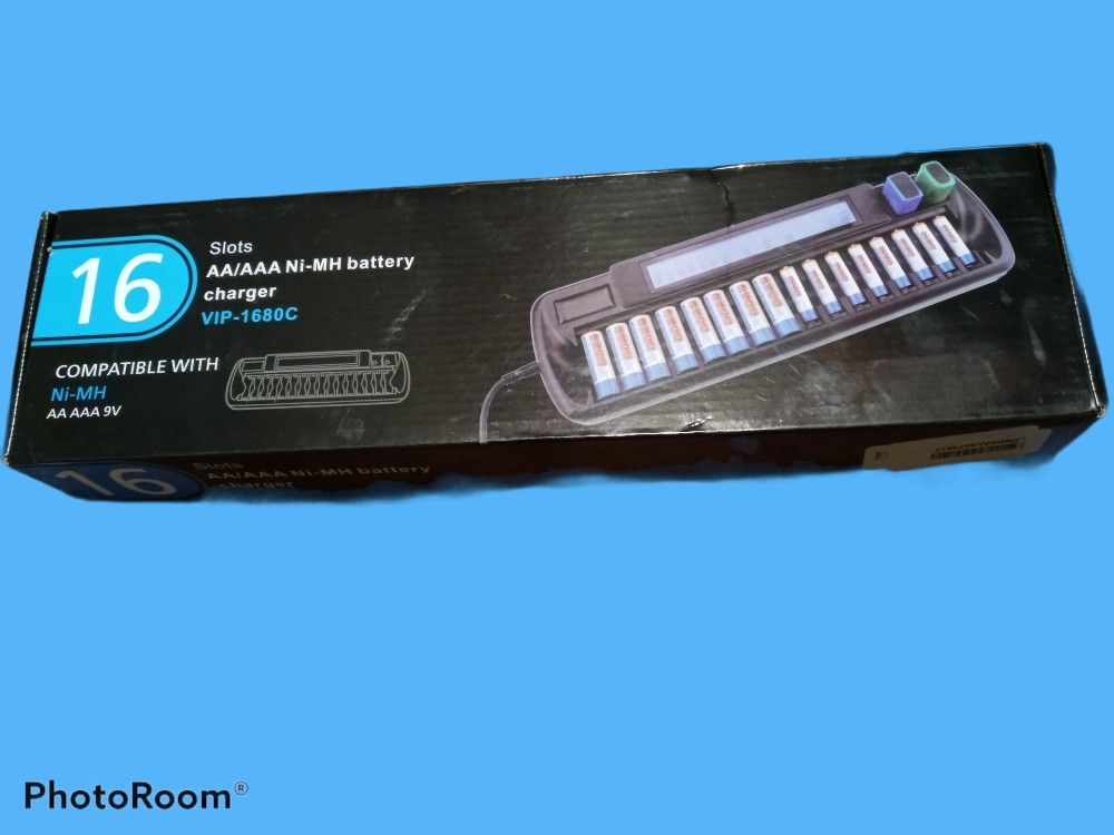 16 Slots AA/AAA Ni-MH charger
