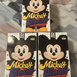 Mickey Family Cute Together Keychain
