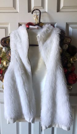Large(14) Faux fur sketchers vest