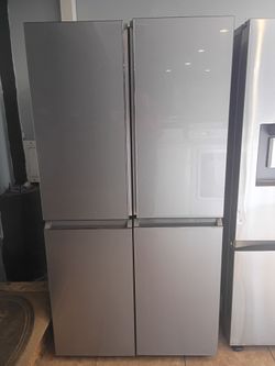 Refrigerador GE marca Cafe