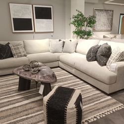 Artsie Ash 4-Piece Sectional
Ashley Furniture$10 Down Payment And Financing Available