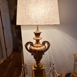 Gilt Gold Wood Italian Recoco Style Table Lamp