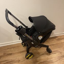 DOONA STROLLER W/ ACCESSORIES OBO