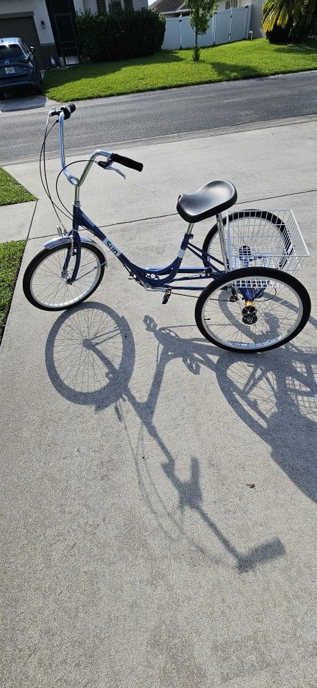 FULL SIZE SUN TRIKE BICYCLE