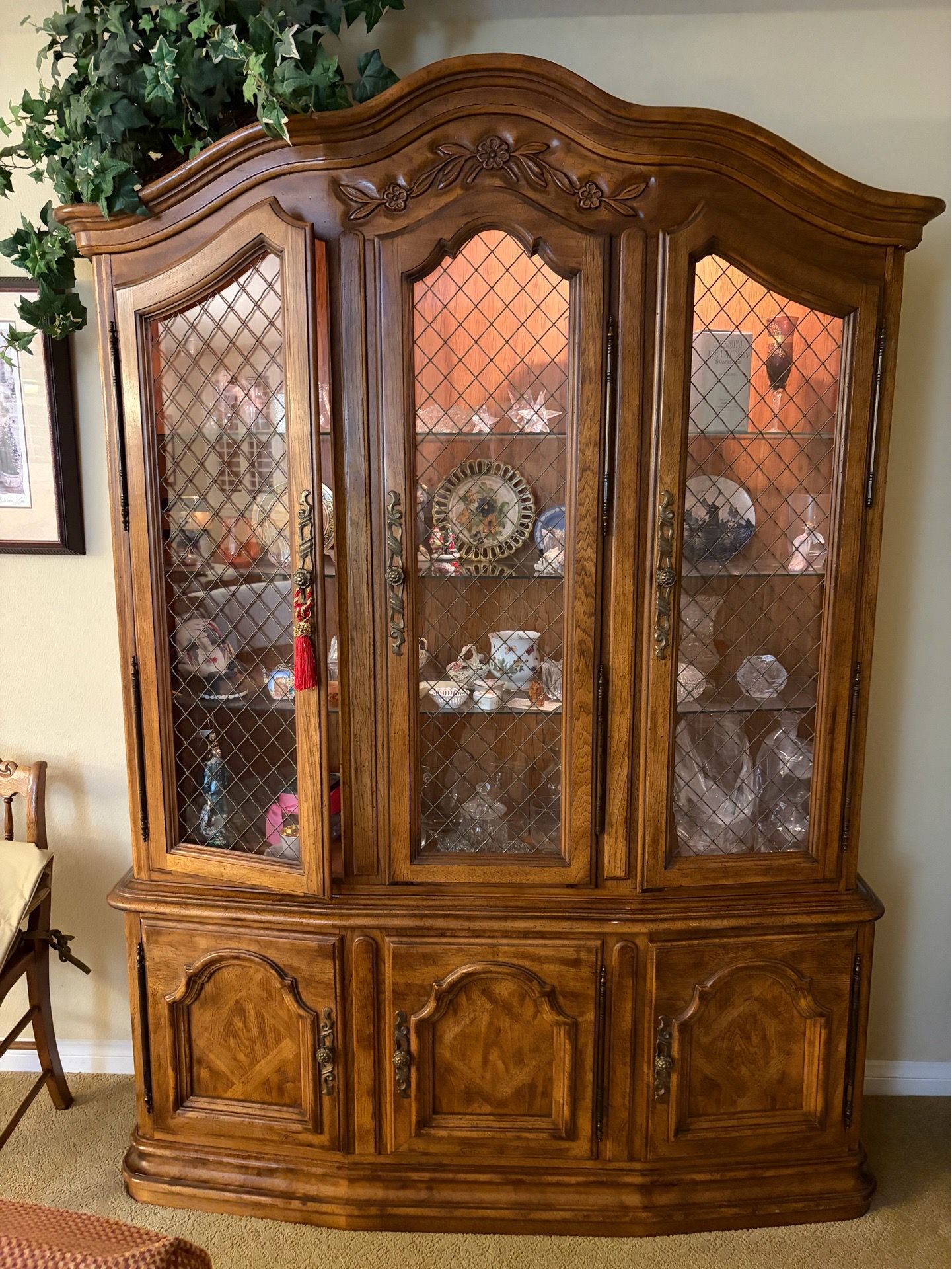 China cabinet with light