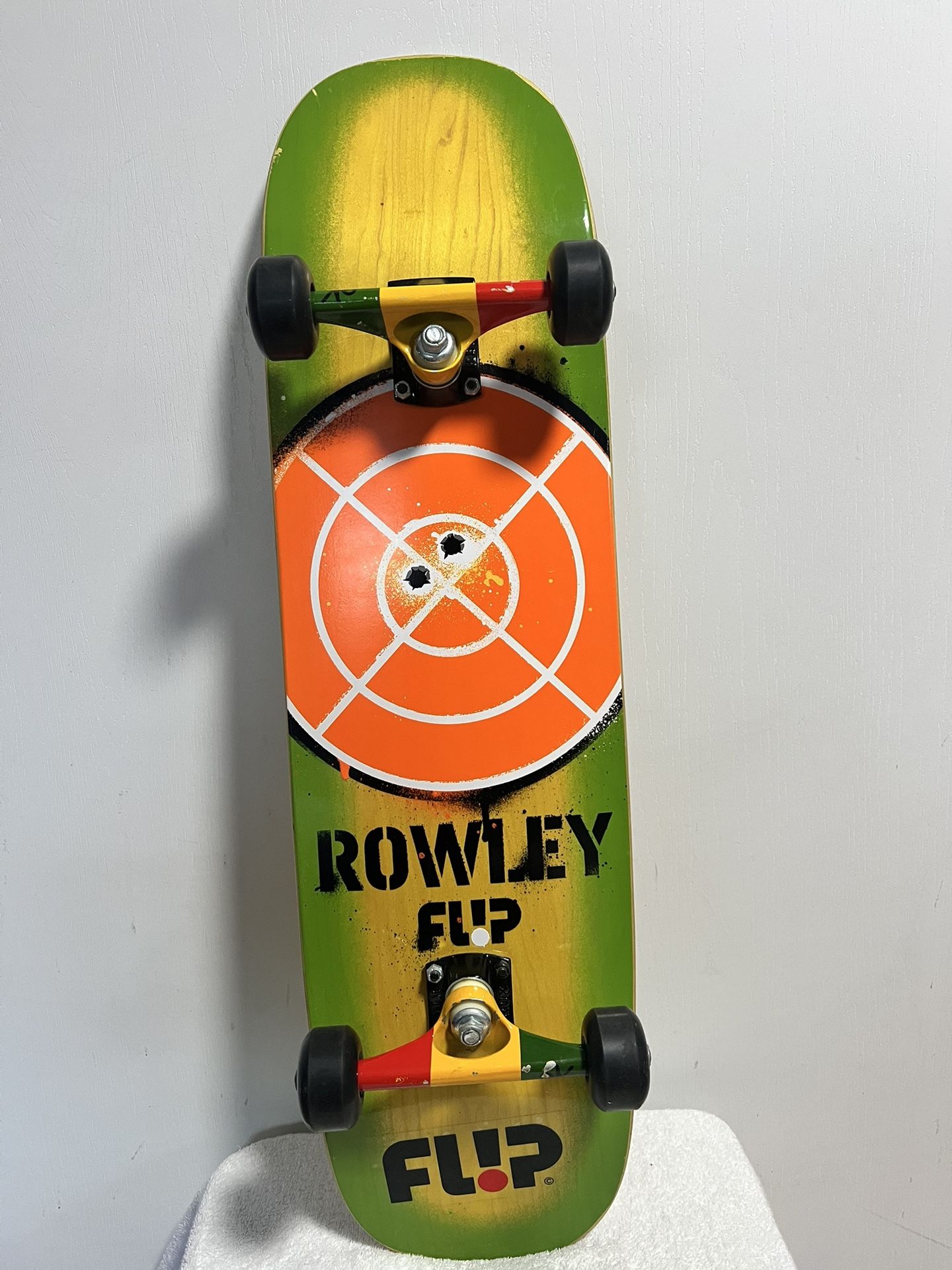 Geoff Rowley Flip Skate Board Rare Rasta Style Bulls Eye Complete