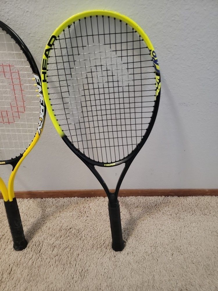 Tennis Racket 1 HEAD.$10