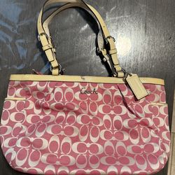 Coach purse pink