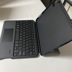 Magnetic keyboard case for iPad 11-inch.