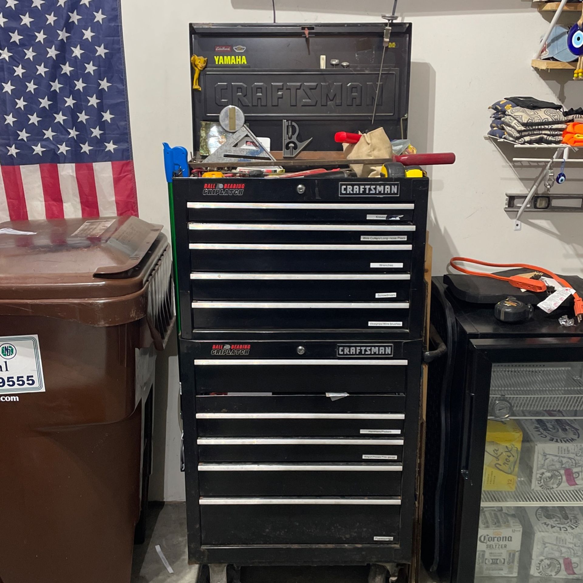 Craftsman 11 drawer ball bearing grip latch tool chest on wheels for