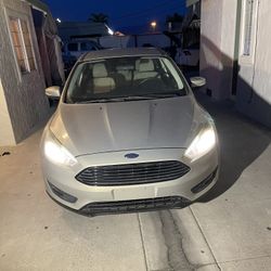 2016 Ford Focus Eco boost 