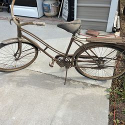 Vintage  Bicycle 1960’S / Read Below ⬇️ 