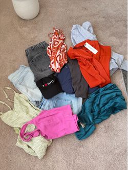 Women's clothing bundle