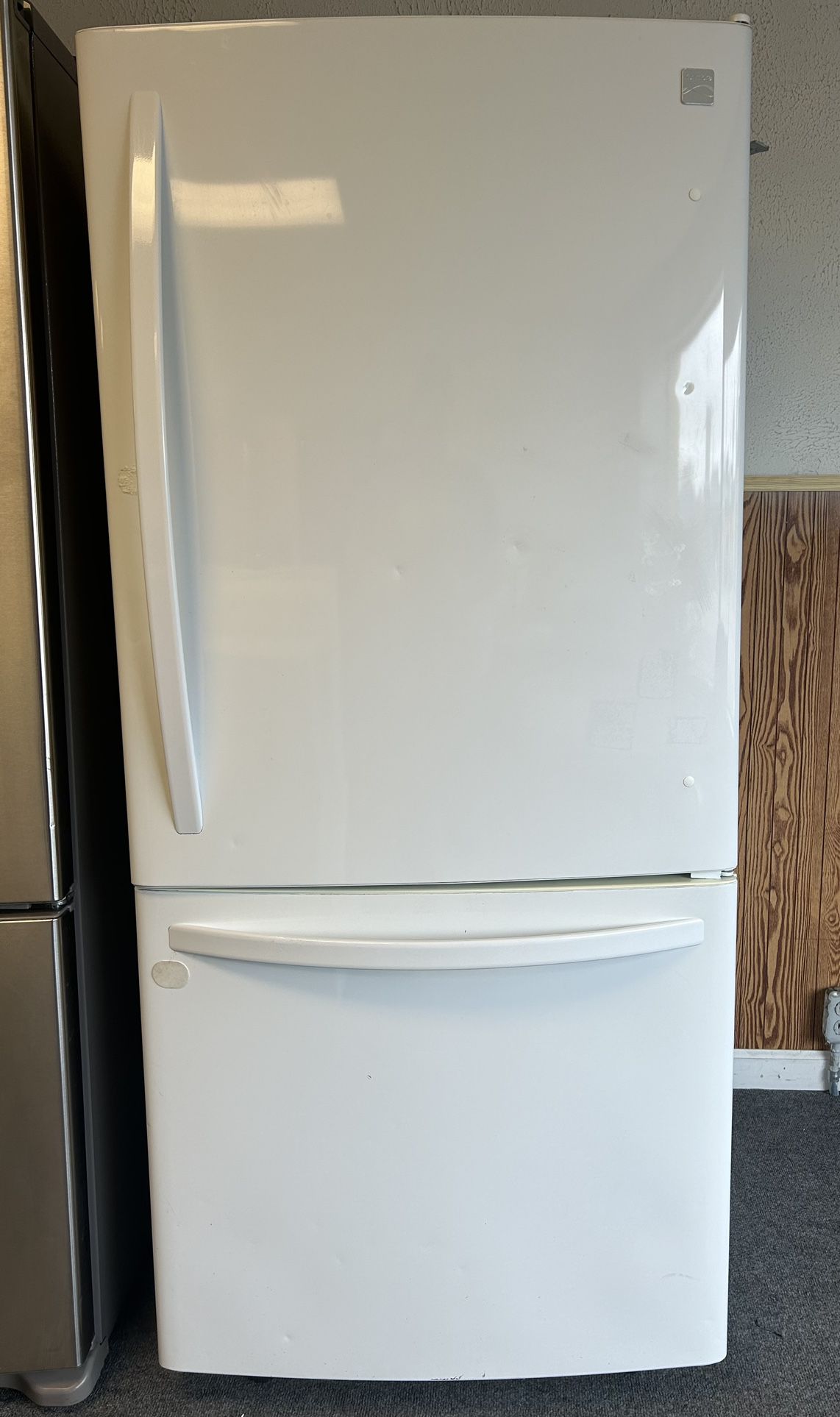 Kenmore elite Refrigerator 