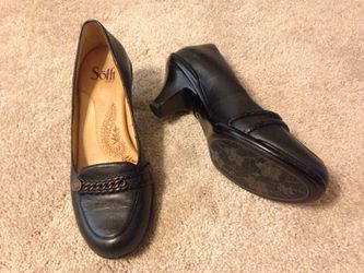Brand new black Sofft pumps, size 7