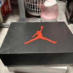 Jordan 5 Retro 