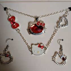 Hello Kitty Jewelry Set