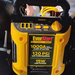 EverstartMAXXX JumpStart & air compressor
