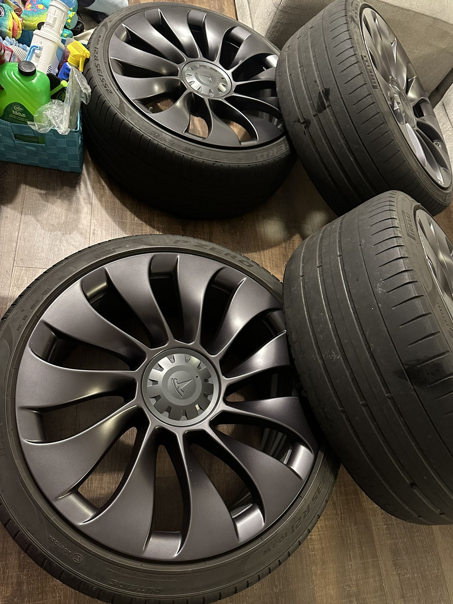 Model Y Performance Uberturbine 21” Inch Wheels