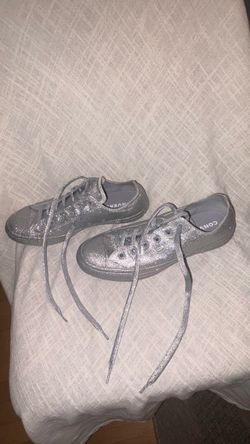Converse Chuck Taylor Silver Glitter Low-Top Sneakers