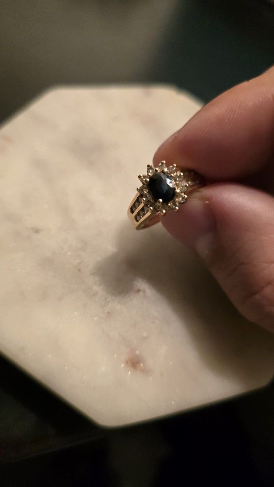 14K Gold Diamond Sapphire Ring 