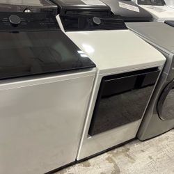 LG Topload Washer Gas Dryer Set