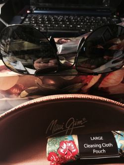 Maui Jim - brand new