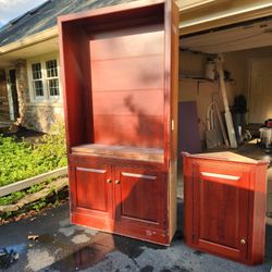Cherry Cabinet And Upper Corner