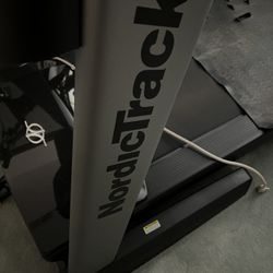 Nordic Track iFit Treadmill