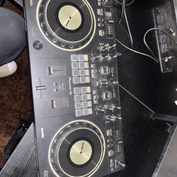 Pioneer Rev 1 Dj Controller