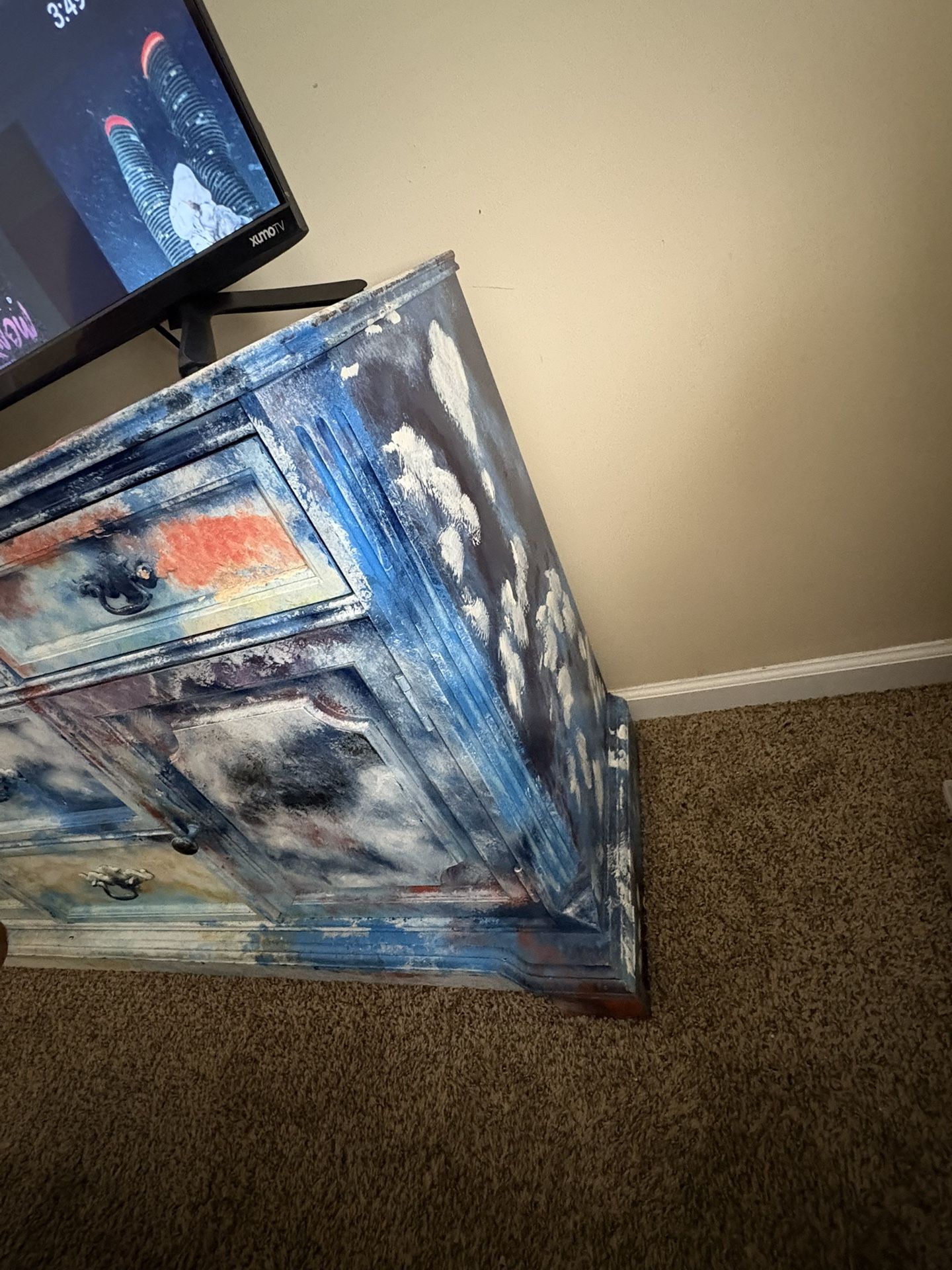 Dresser