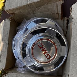 Vintage (4) GMC 81-9325 15" Mag Wheel Covers Hubcaps NEW in the orignal ship box