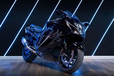 2023 Suzuki GSX-S1300