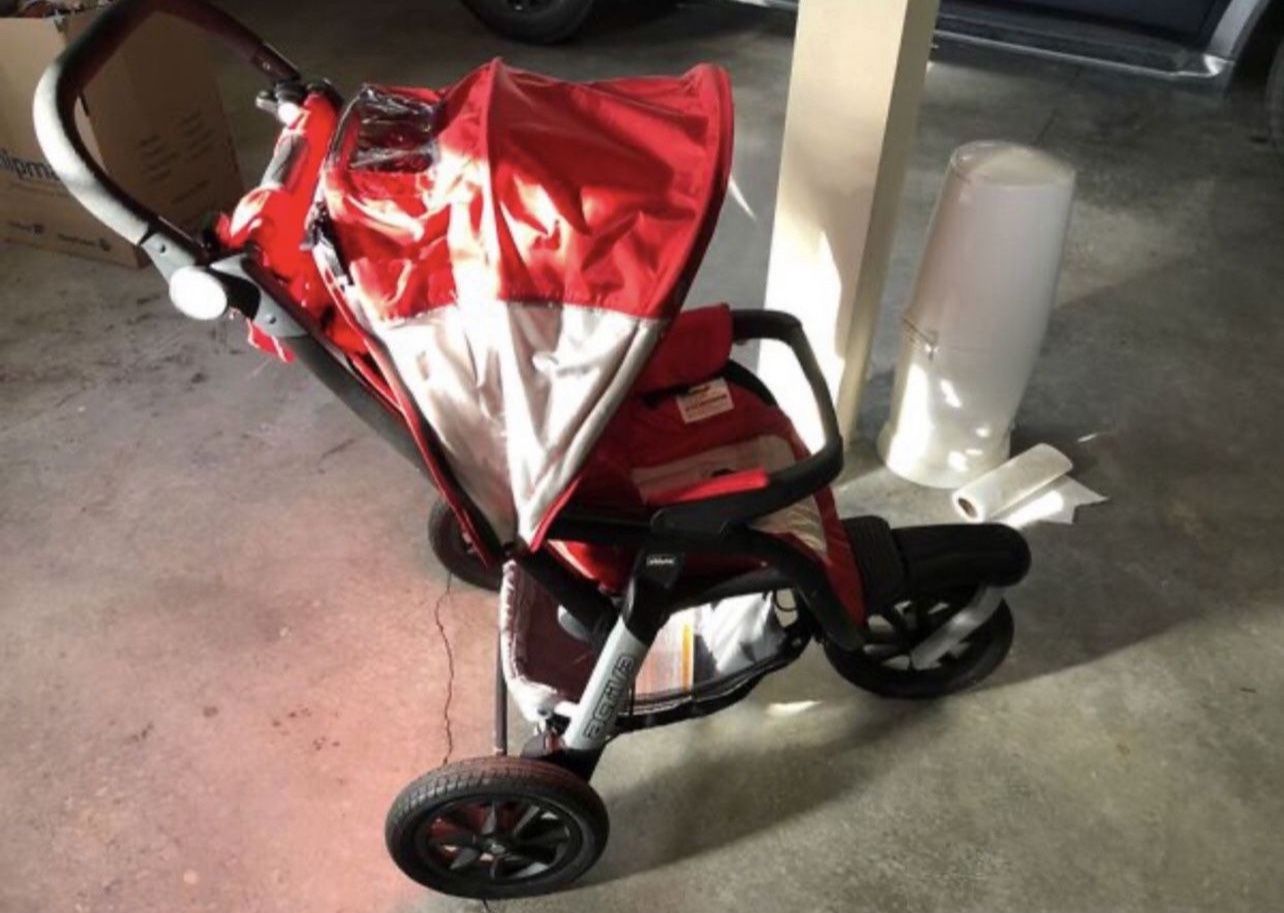 Chico Avtiv3 Jogging Stroller