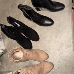 Women’s boots  all 13$
