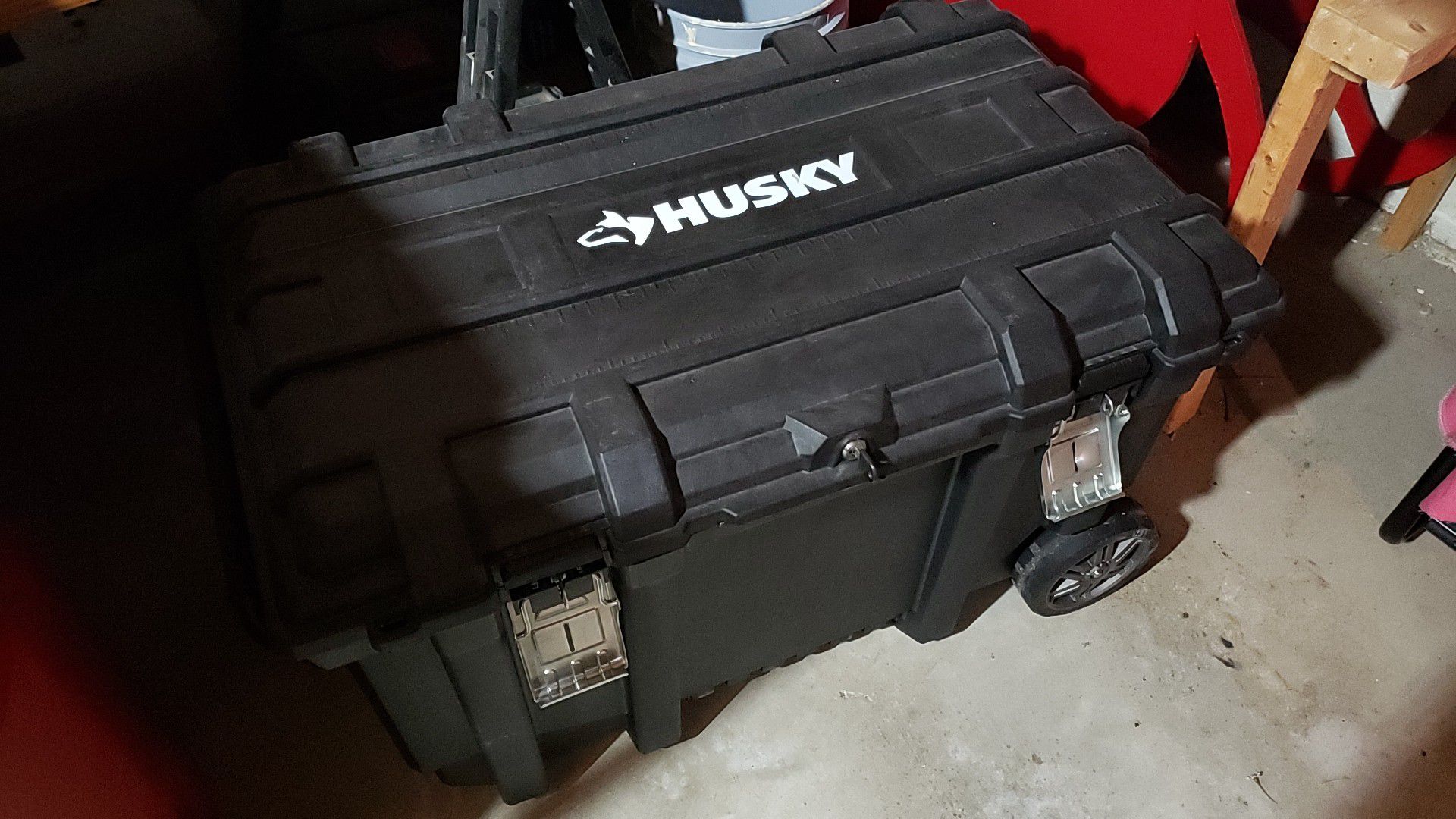 Husky tool box