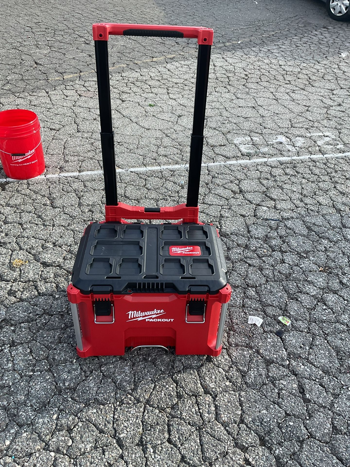 Milwaukee Pack out Rolling Tool Box In La Puente