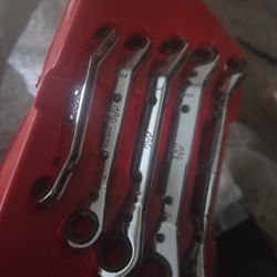 Mac Tools Ratcheting Wrenches