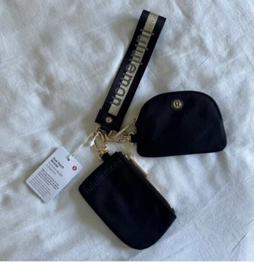 LULU LEMON KEY CHAINS
