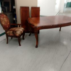 Vintage Table+8 Chair Set, Best Offer Accepted! 🙂
